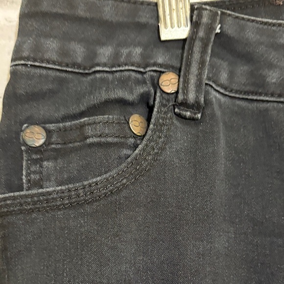 Costa Blanca women’s Black Skinny Jeans, size 31 - Picture 4 of 10